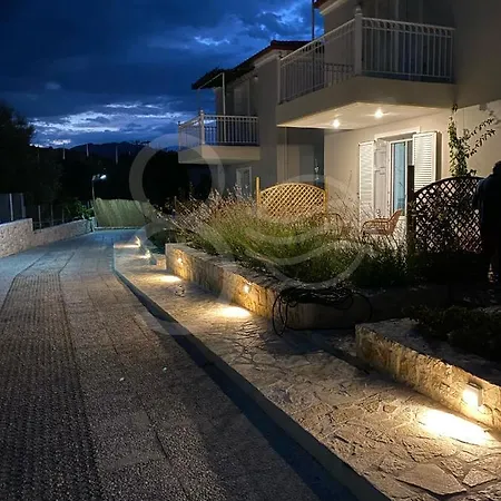 Διαμέρισμα 8 Homes Κατομέρι