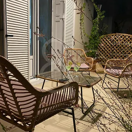 8 Homes Διαμέρισμα