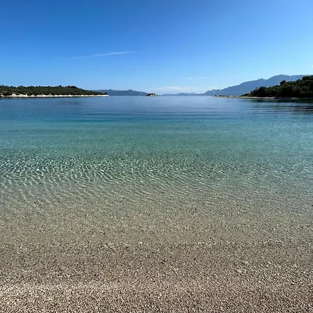 8 Homes Διαμέρισμα *